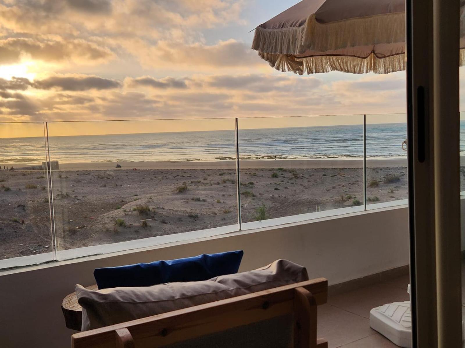 Sidi Rahal Blue View, Beachfront Wide Seaview With Pool Exterior foto
